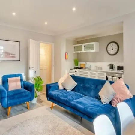 Appartement Molokai Snug Location North South Bay Courtyard Garden Parking Scarborough