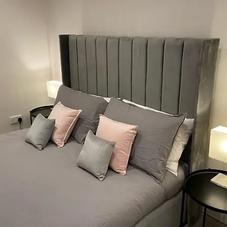 Molokai Snug Location North South Bay Courtyard Garden Parking Scarborough